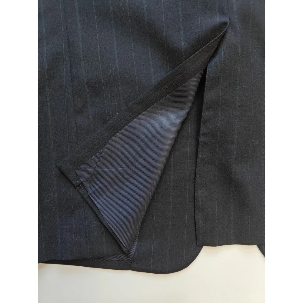 Hart Schaffner Marx Mens 42R Wool Sports Coat Dark Blue Pinstripe Made in USA